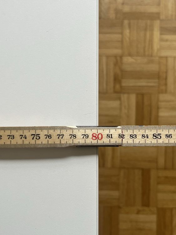Scrivanie: Schreibtisch 160x80cm – Usato da Nänikon venduto da Pflip 6