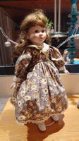 Wunderschöne Porzellanpuppe Kleid Spitze Vintage