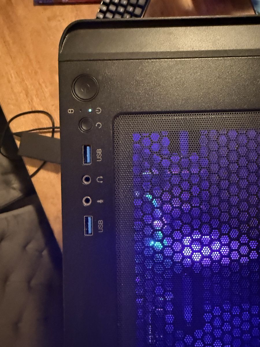 PC: Gaming PC high FPS – Usato da Weinfelden venduto da David.7 3