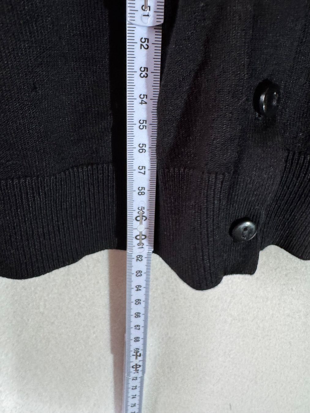 Giacche: Schwarze Strickjacke Cardigan ca. Gr. M – Usato da Grosswangen venduto da second_hand_dress 1