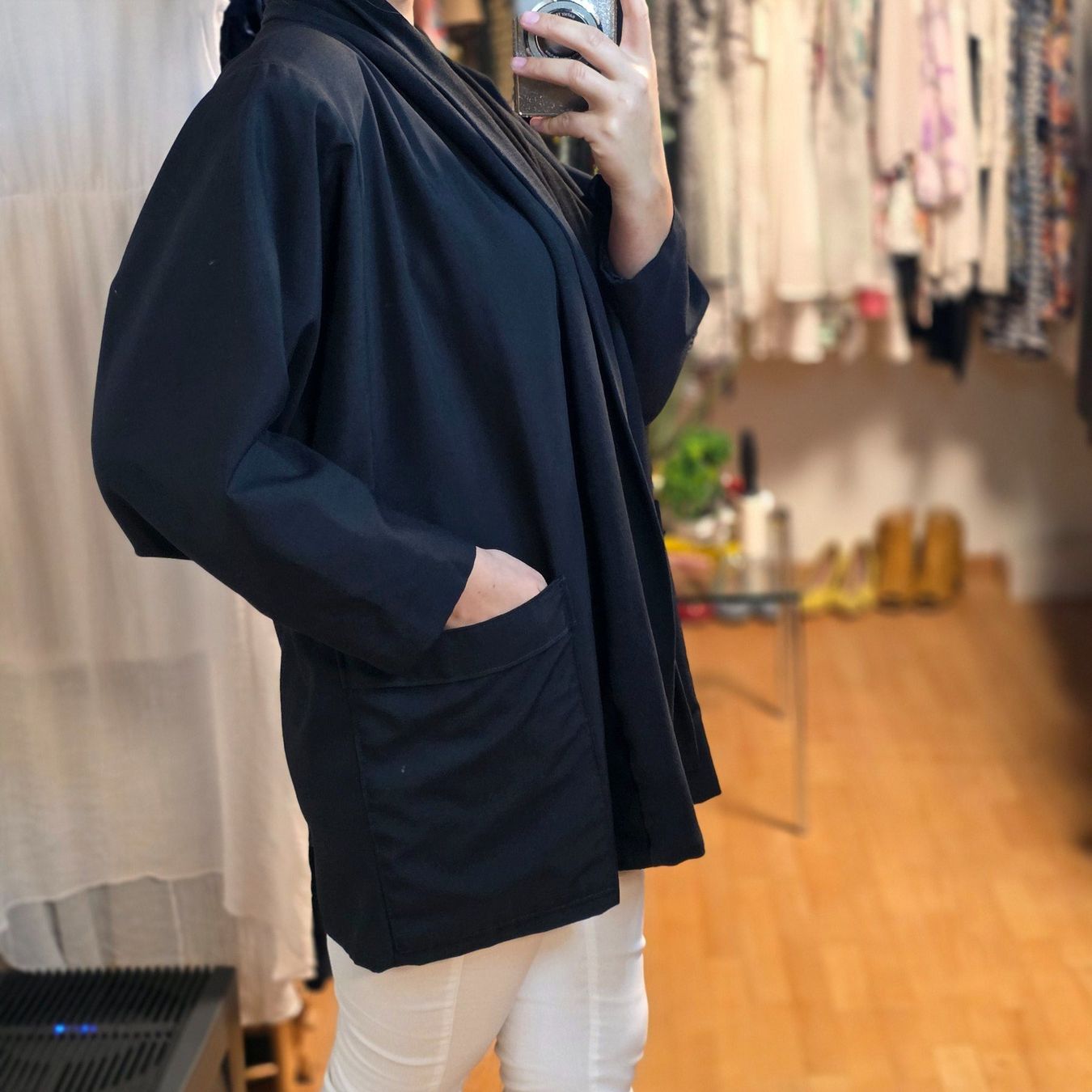 Giacche: Schwarze   Jacke mit Schulterpolstern 2XL – Usato da Wald ZH venduto da CapLux