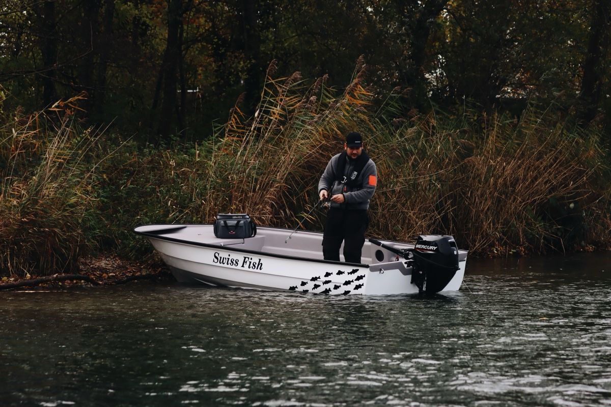 Barche: Swiss Fish Motorboot mit Mercury 8ps EFI – Nuovo (secondo la descrizione) da Solothurn venduto da Eduka72