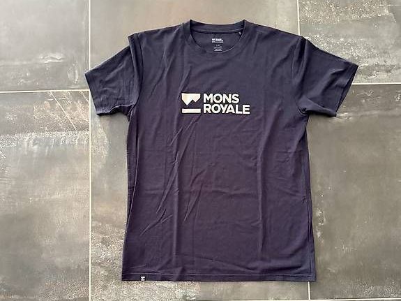 Mons Royale T-shirts: Mons Royale Tshirt Herren Grösse L – D'occasion à Lüterkofen par GiCa_