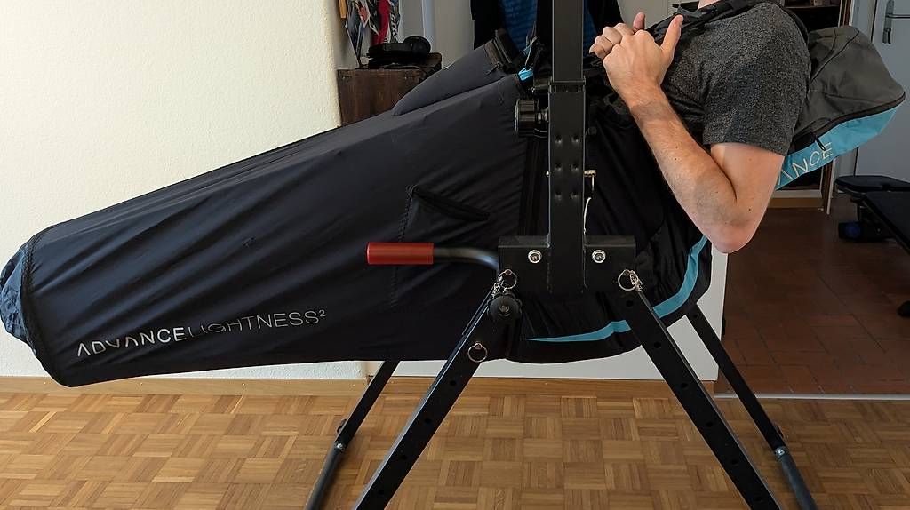 Flug- & Drachensport: Advance Lightness 2 Gurtzeug Grösse L inkl Rettung – Gebraucht aus Thun von rhe_2cfg 1