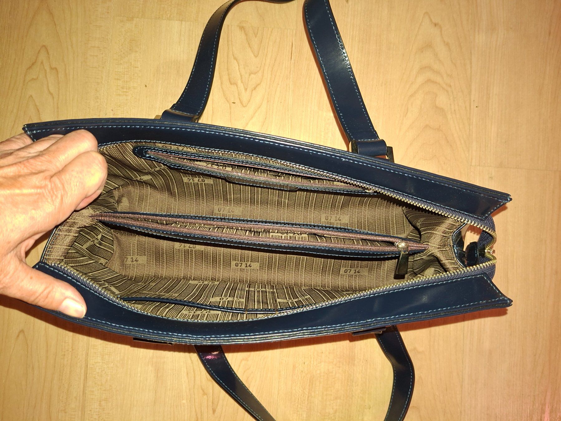 07 14 Borse da donna: 07 14 Schultertasche – Usato da Unterbach BE venduto da Wilhelmina24 2