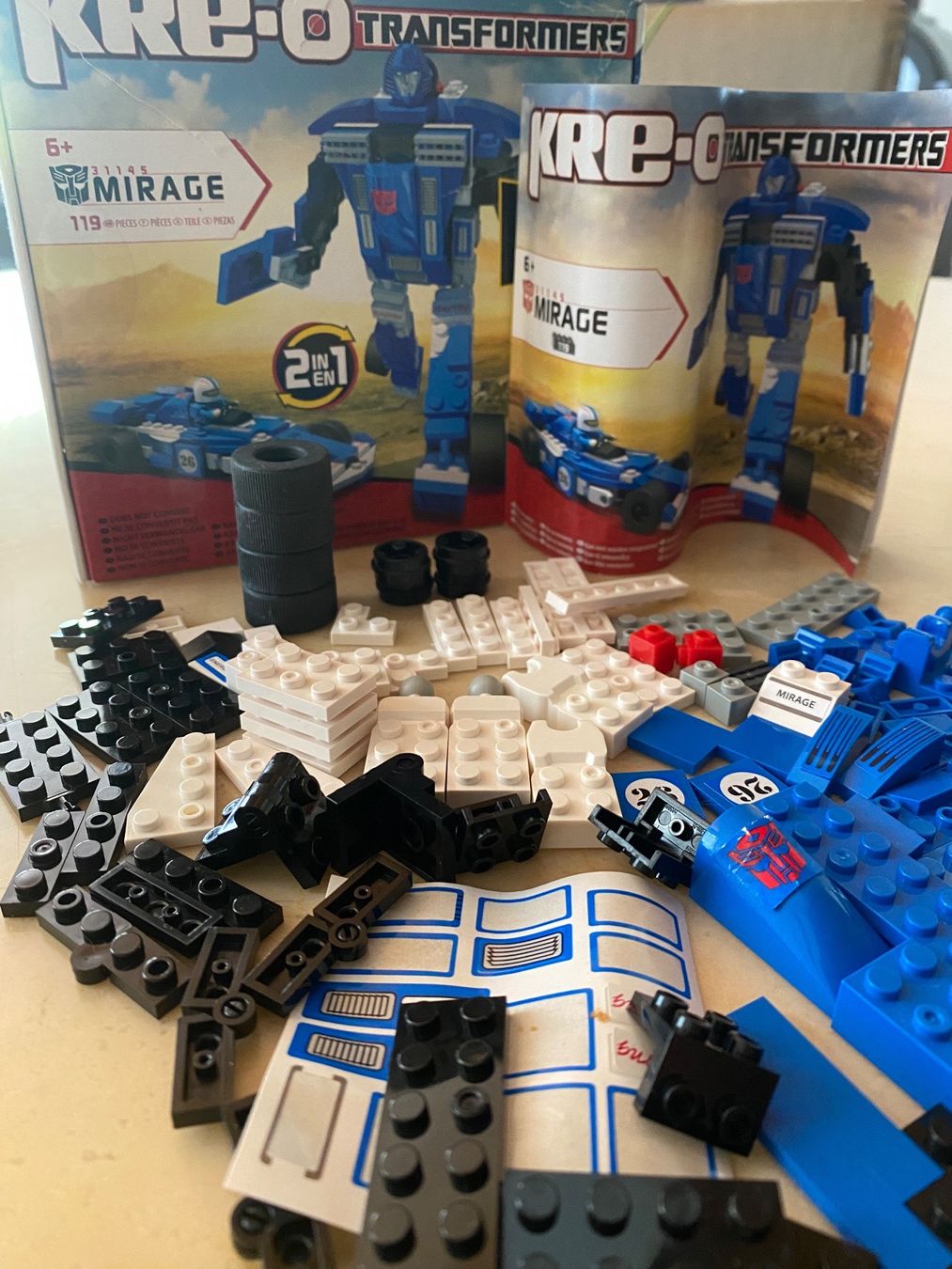 Giocattoli: KRE-O Transformers Mirage Bauset 2in1 – Usato da Schönenbuch venduto da Lyyrli