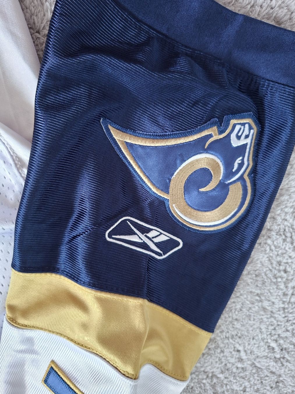 NFL Leibchen & Hosen: Maillot NFL Rams Long 72 Taille 50 – Gebraucht aus Renens VD von ser_j2fn 3