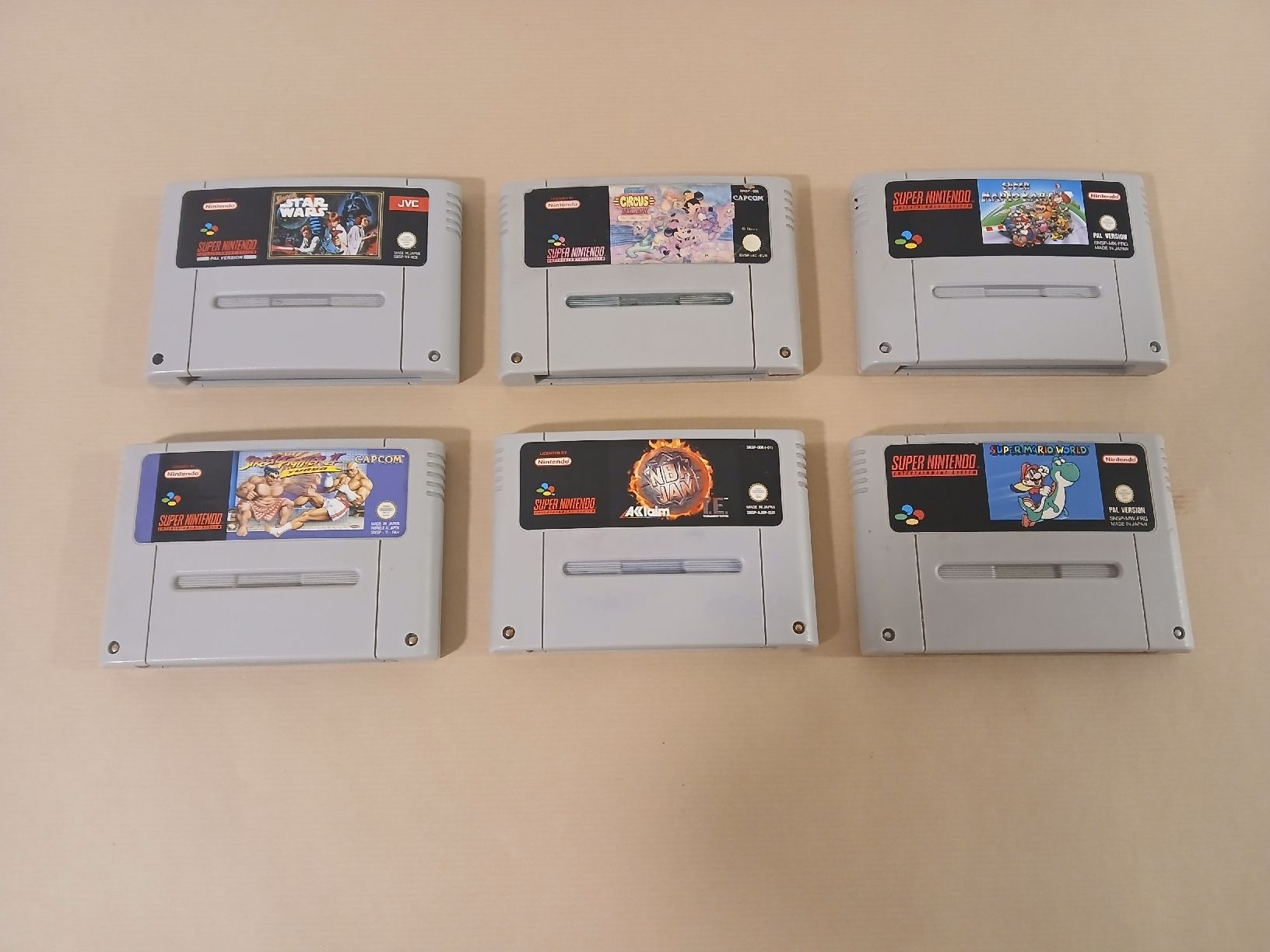 Nintendo Jeux: Nintendo Super Nintendo – D'occasion à Rüdtligen par winunan