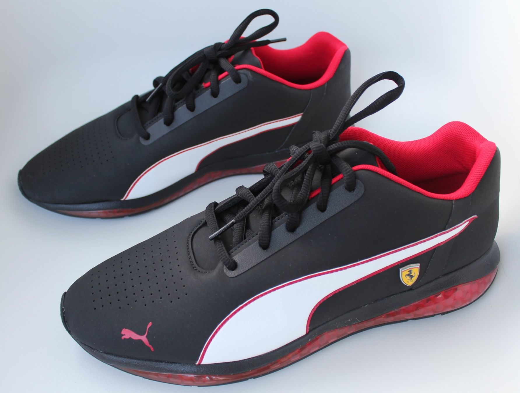 Puma Scarpe da uomo: Chaussures Puma Ferrari t. 46 – Nuovo (secondo la descrizione) da Peseux venduto da Gilloss