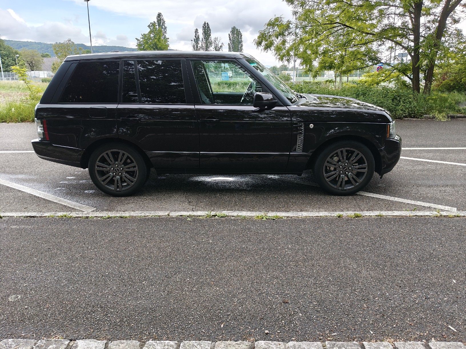 Land Rover Automobili: Range Rover Vogue Tdv8 4.4 – Usato da Birsfelden venduto da Konstantin.4127 7