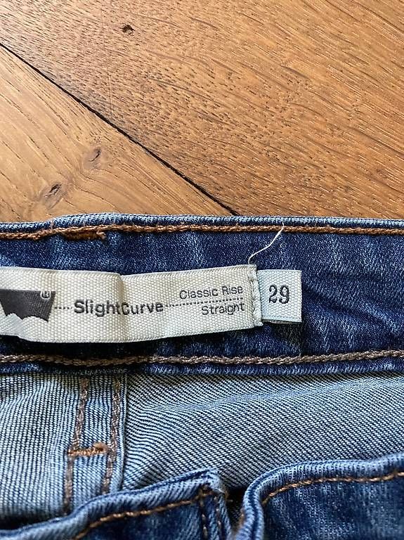 Jeans: Jean Levis taille 29 – Gebraucht aus Renens VD von chrstn 3