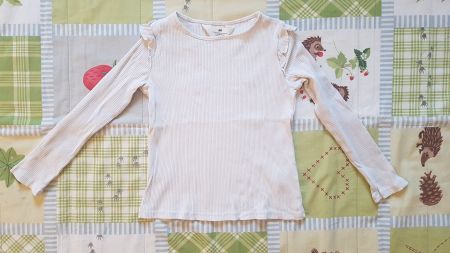 Geripptes Langarmshirt  H&M Gr.122/128