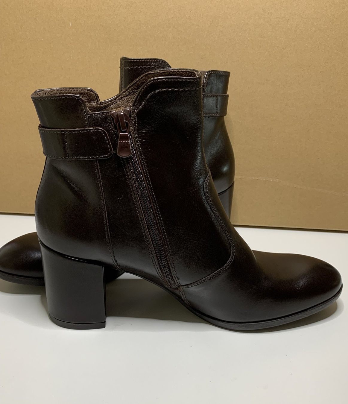 Scarpe da donna: Lederstiefeletten  Gr.40 – Nuovo e nell'imballaggio originale da Wetzikon ZH venduto da EvisStore 4