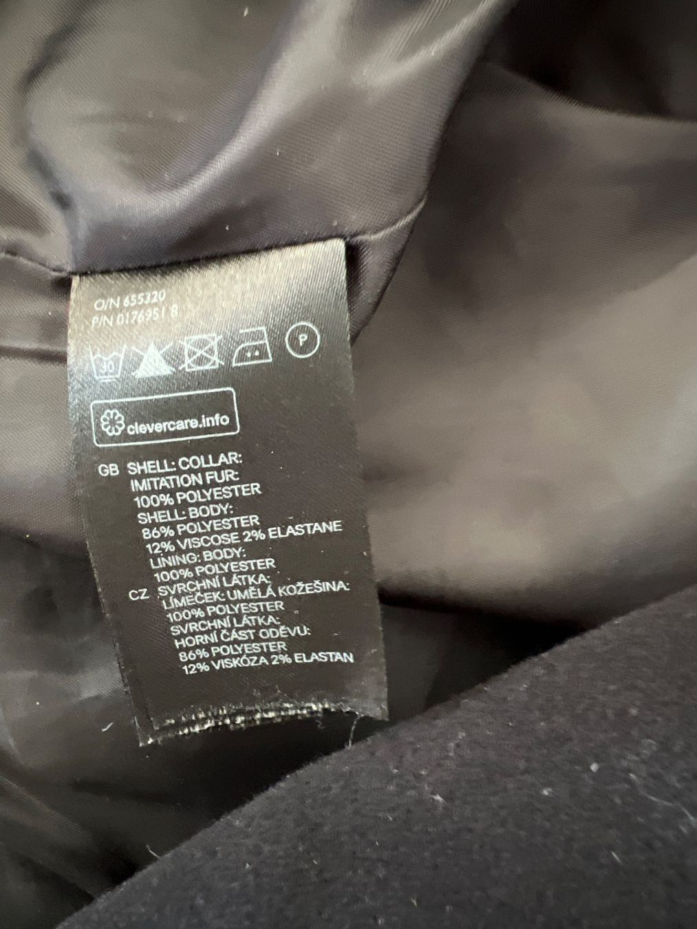 H&M Giacche & Cappotti: Schwarze Filzjacke – Usato da Endingen venduto da chocosweet 3