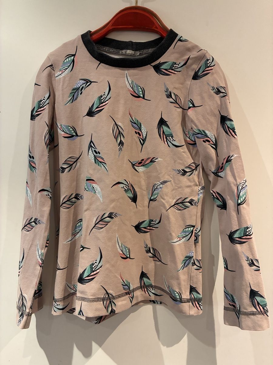 Pullover & Sweatshirts: Langarmshirt mit Federnmuster  Gr. 128 – Gebraucht aus richterswil von lunamarie001