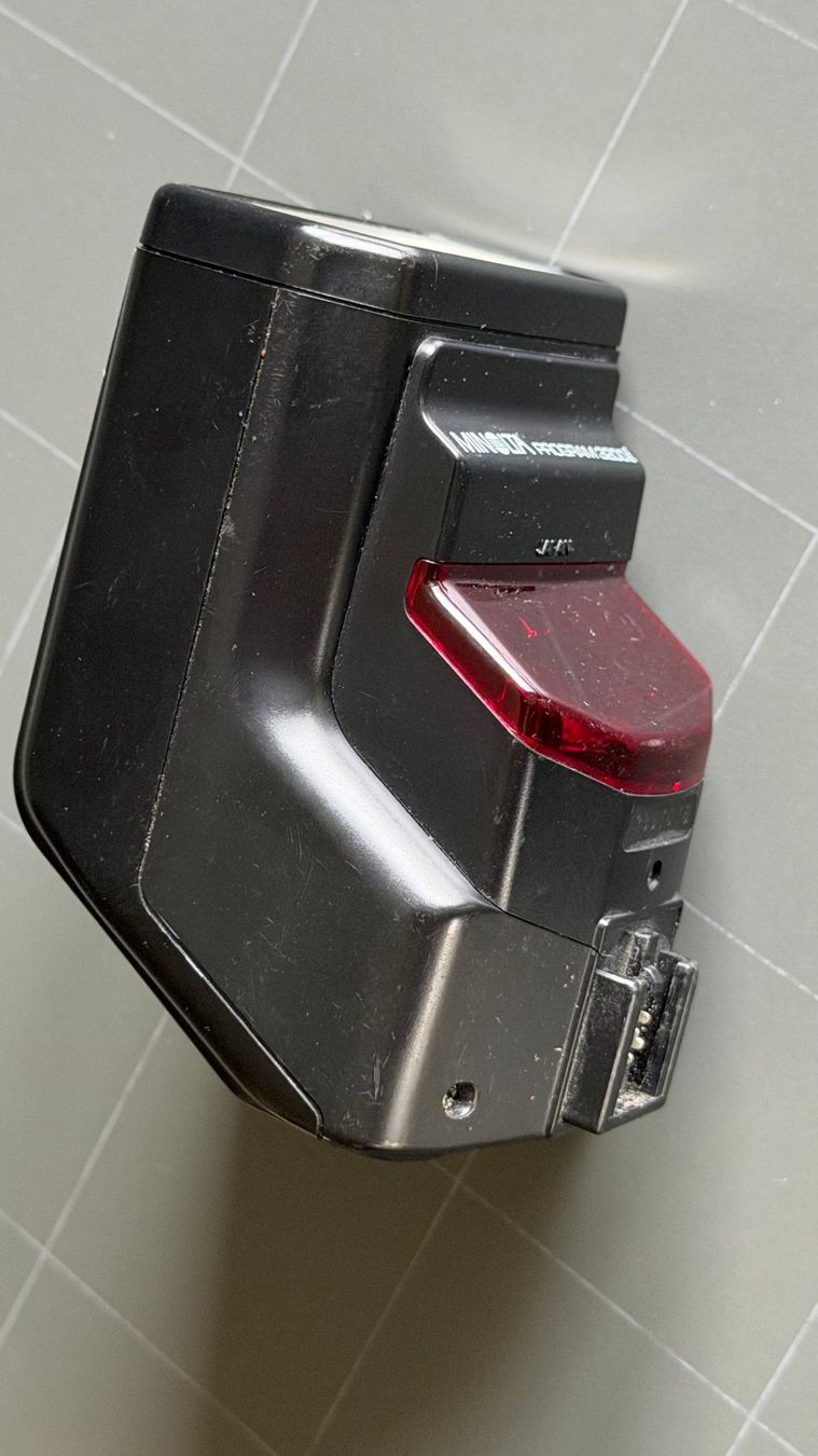 Minolta Blitze: Blitz Minolta – Gebraucht aus Bad Ragaz von Freiflug 1