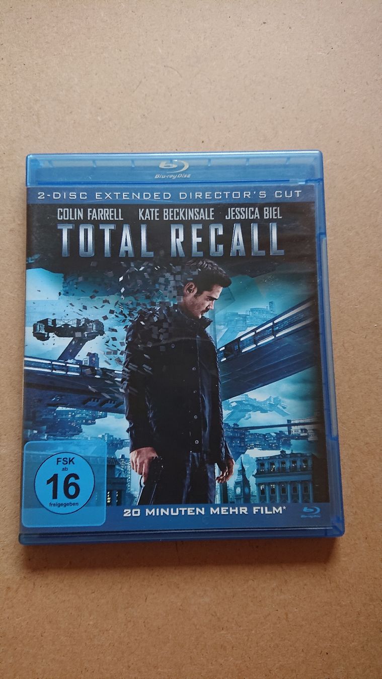 Tutti i DVDs: Total Recall Extended Director's Cut Blu-ray  – Usato da Chur venduto da FreakofRarity