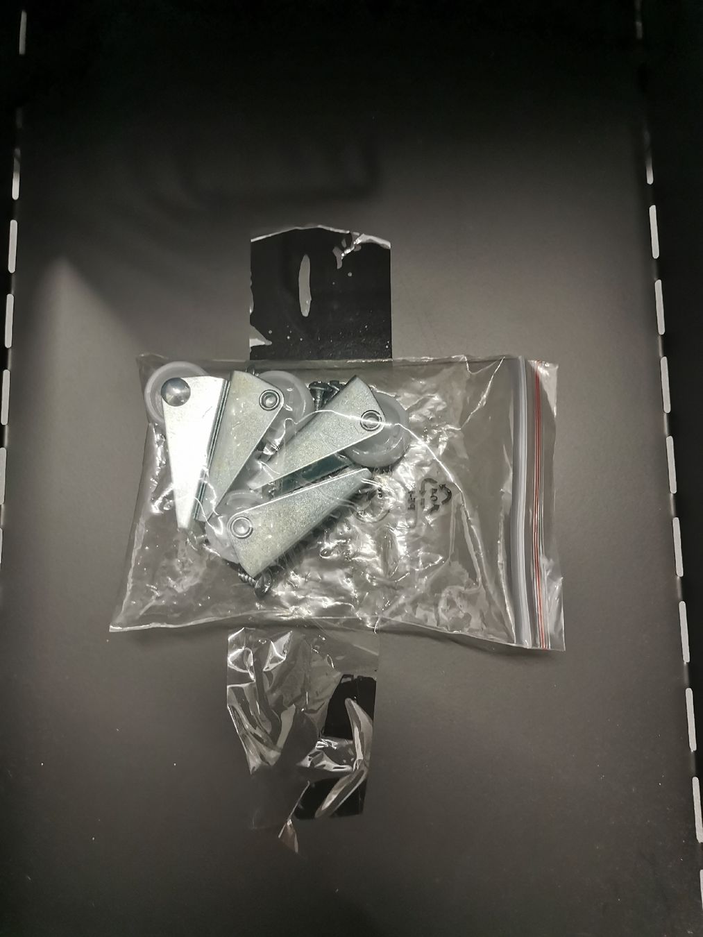 Ikea Banconi: Ikea Helmer Schubladenelement – Usato da Flüh venduto da basil62 2