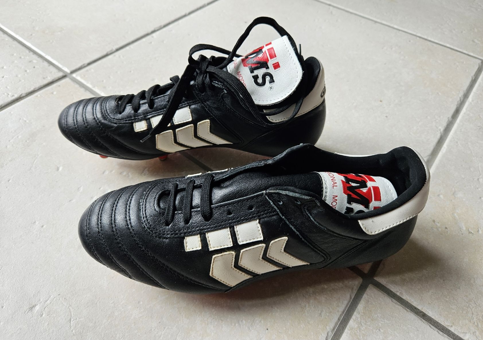 Scarpe da uomo: GEMS Fussballschuhe Gr. 7 – Nuovo (secondo la descrizione) da Haslen GL venduto da Sandra40 2