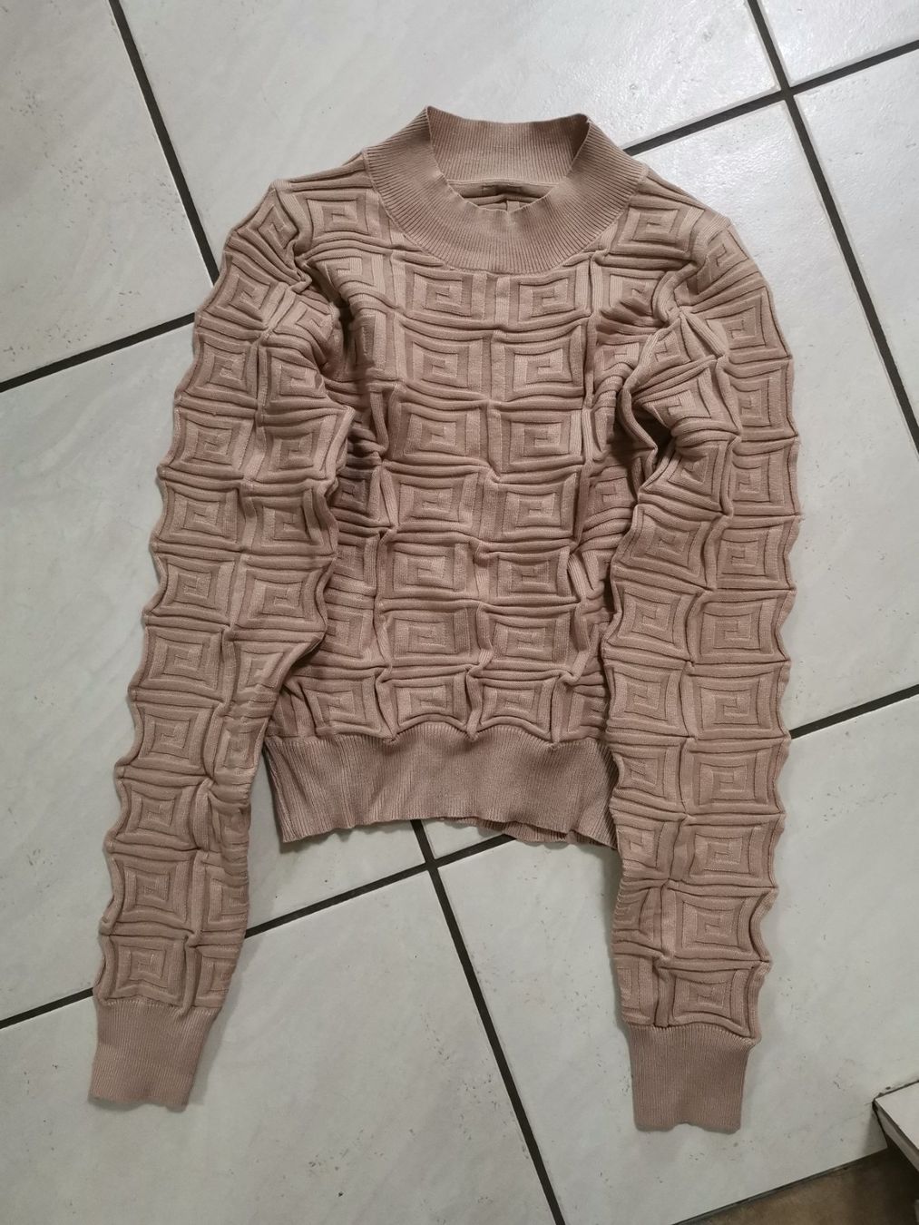 Pullover & Sweatshirts: Pullover Gr. S – Neu (gemäss Beschreibung) aus Therwil von JeannysTrendStyle