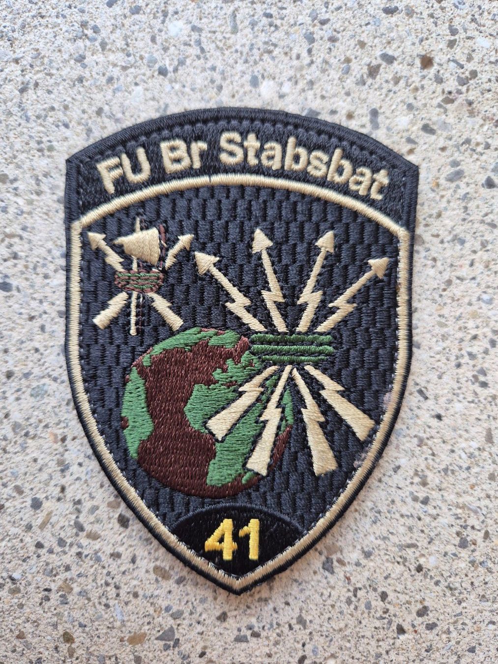 Schweizer Armee Placchette & Badge: *** Badge FU Br Stabsbat 41 mit klett *** – Nuovo e nell'imballaggio originale da Riedholz venduto da fr_sIruP