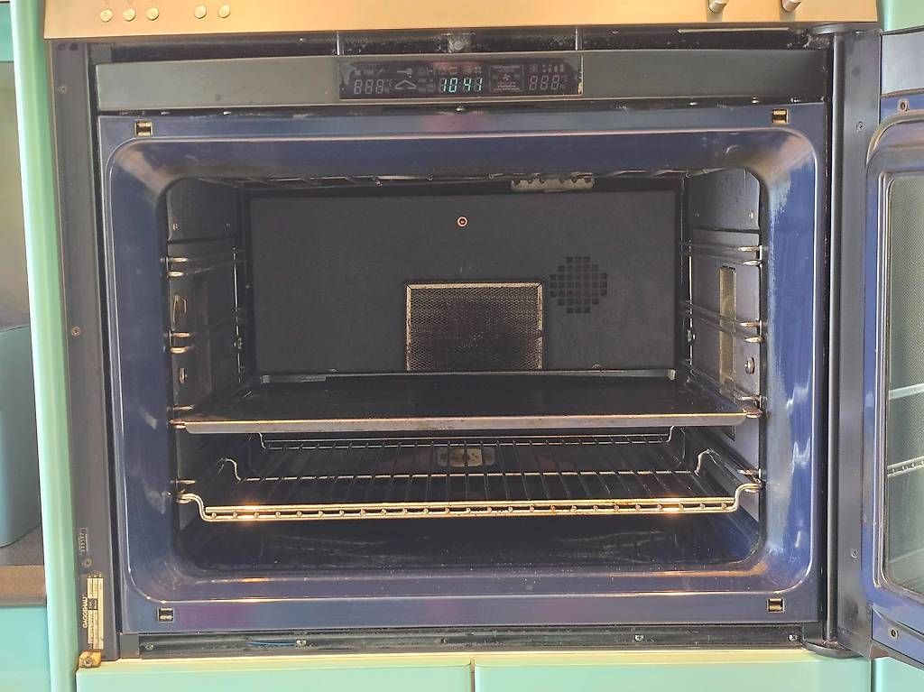 Fours: Gaggenau Elektro Einbaubackofen EB 964, gebraucht – D'occasion à Pfeffingen par rov_9frp 1