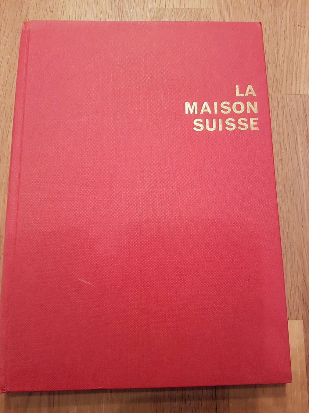 Libri: La maison suisse – Usato da Porrentruy venduto da Piquetix