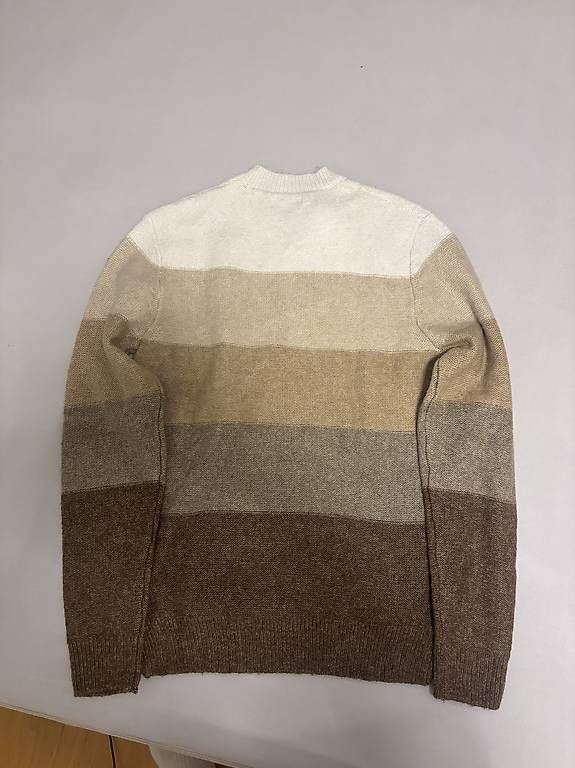 Maglioni & Felpe: maglione invernale – Usato da Carabbia venduto da fab_6y2g 1