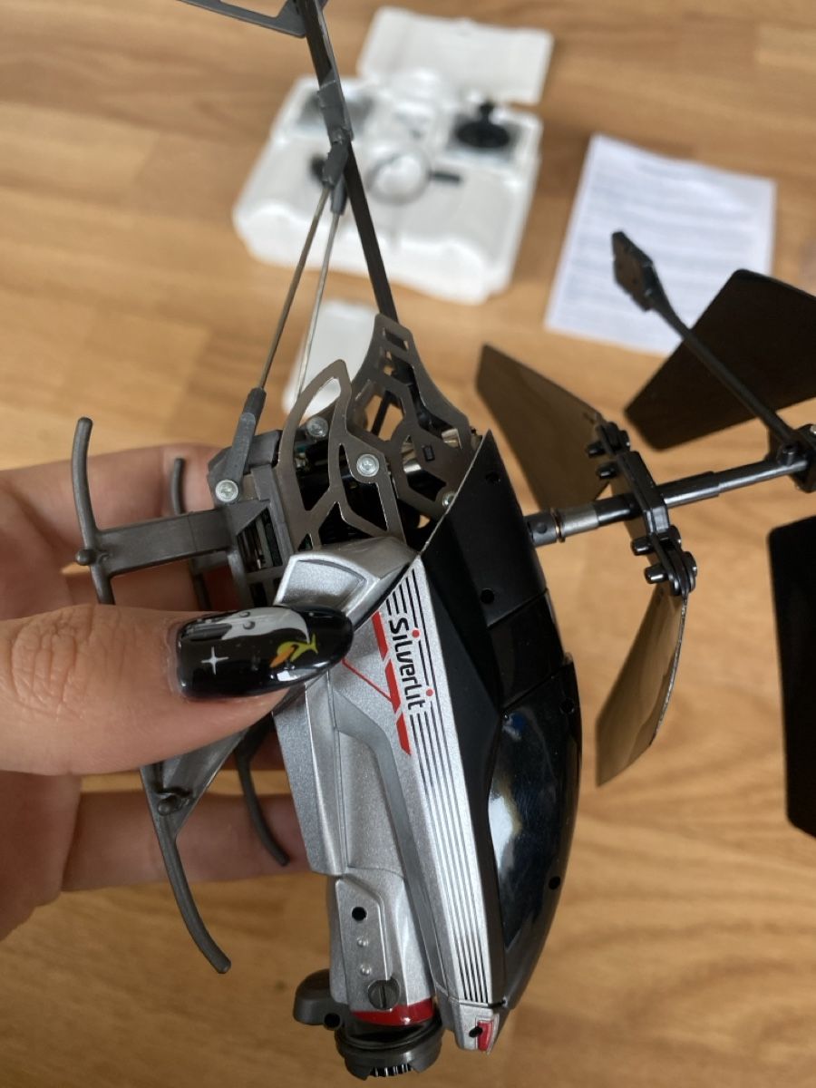 Giocattoli: Spielzeug Helikopter mit Kamera – Usato da Gränichen venduto da cat_lady 3
