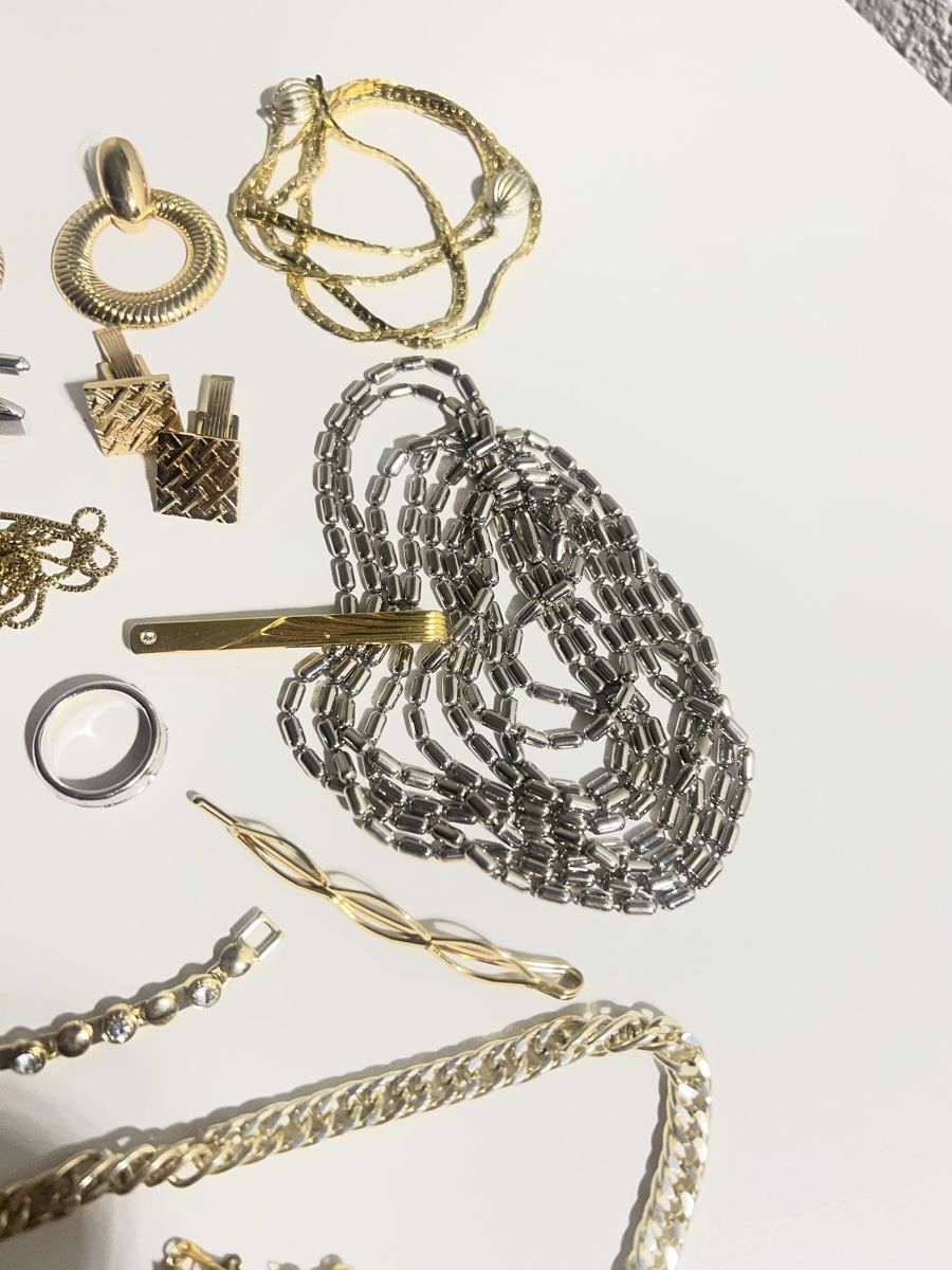 Autres bijoux: Lot de bijoux anciens – D'occasion à St-Pierre-Clages par ste_xk6p 3