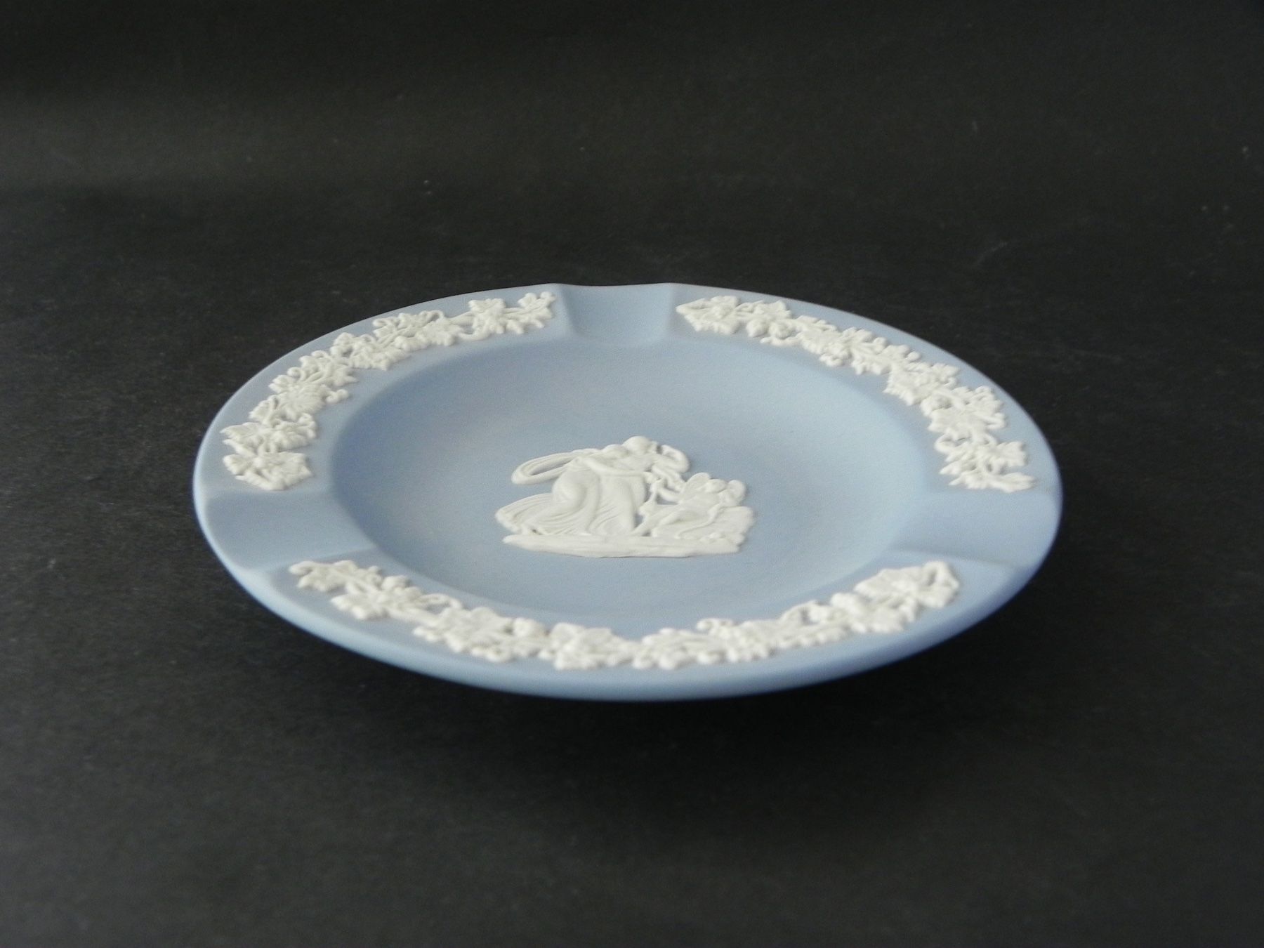 Aschenbecher: Aschenbecher JASPERWARE blau - Wedgwood – Neu (gemäss Beschreibung) aus Zürich von LodgE-21 1