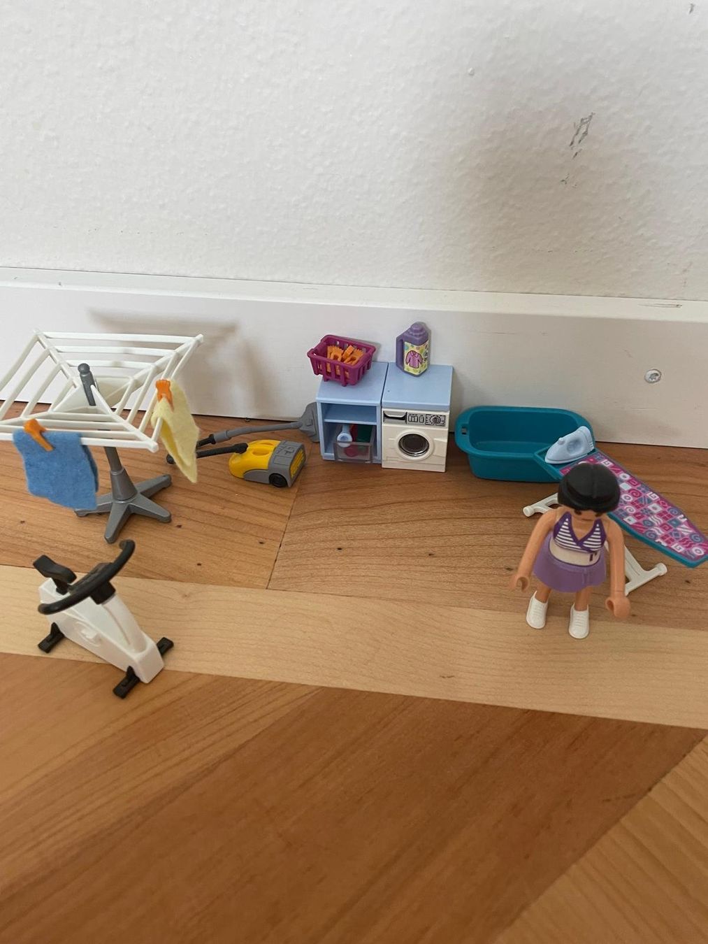 Playmobil Spielzeuge: playmobil_Waschkeller – Gebraucht aus Kilchberg ZH von marenf