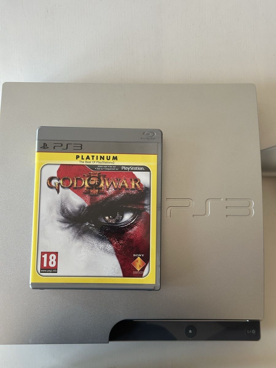 Giochi: God of War III Platinum PS3 – Nuovo (secondo la descrizione) da Herrliberg venduto da psm_67l5