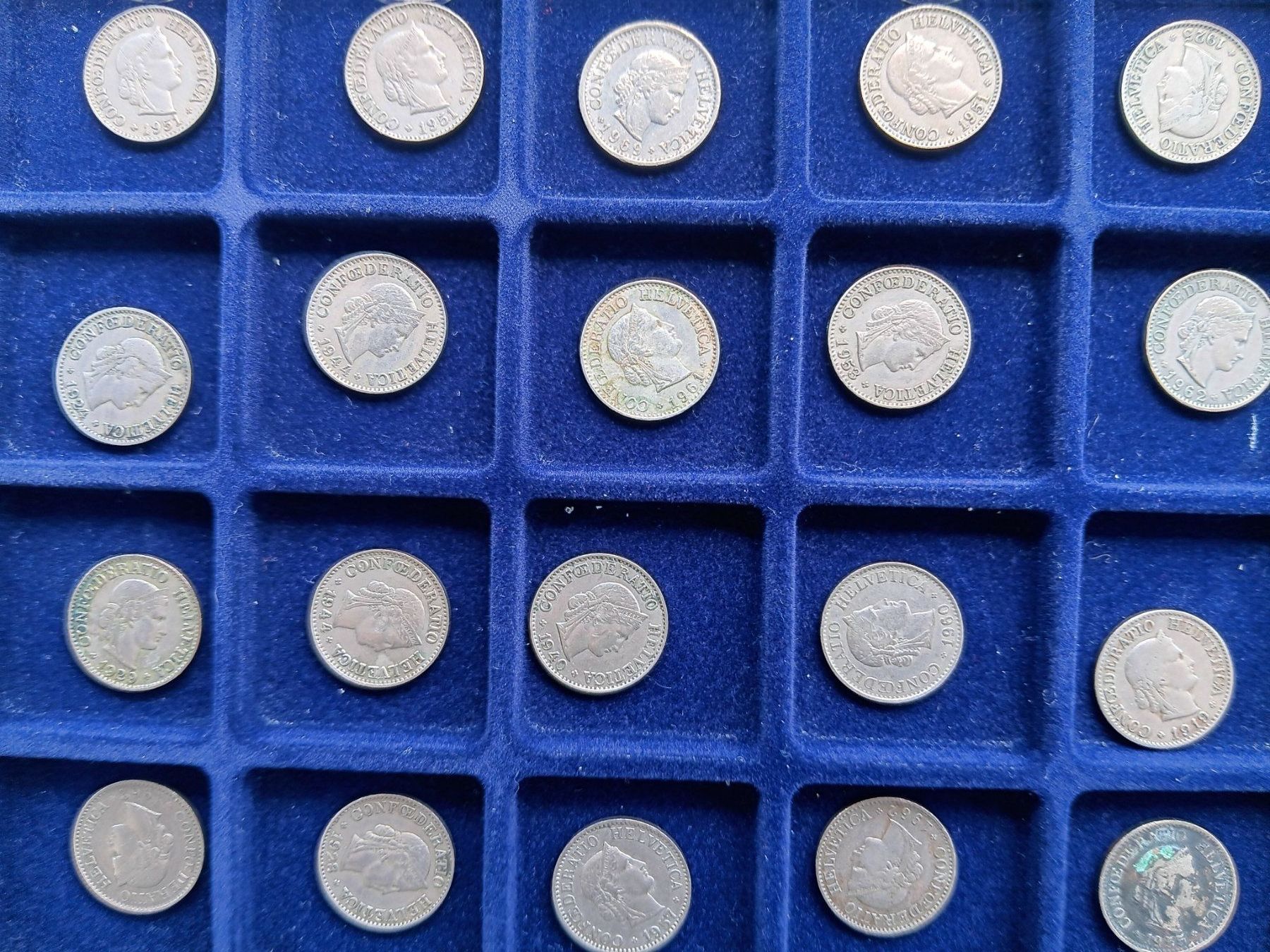 Tutti le monete: 30 Pièces de 10 Cent Suisse – Usato da pully venduto da gringoloko 1