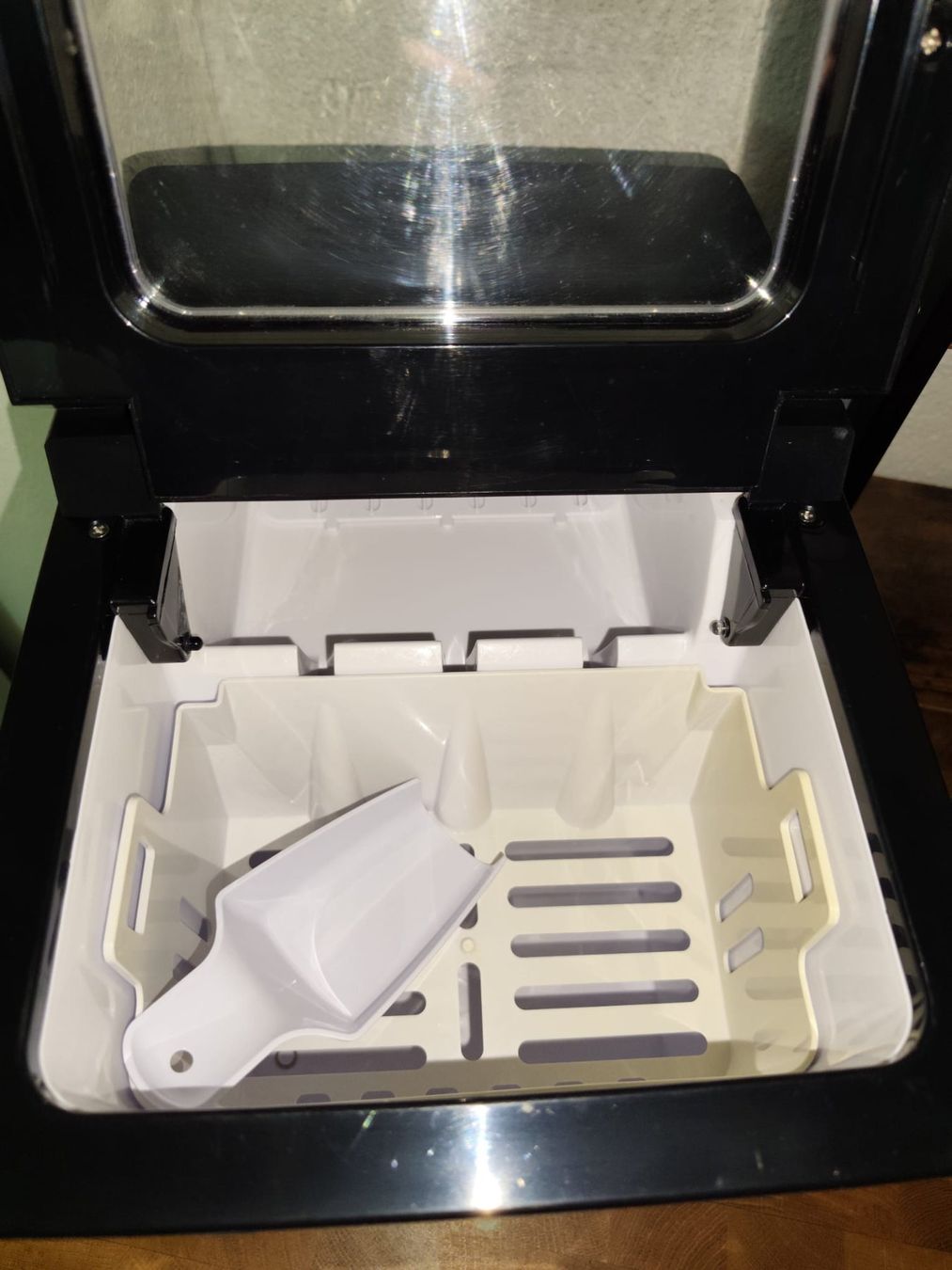 Appareils de cuisine: UNOLD Eiswürfelbereiter "Cube" Modellnummer 48945 – D'occasion à Rorschach par tt1703 2