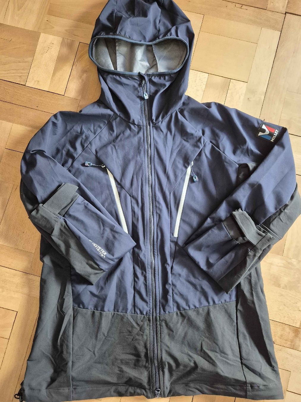 Millet Jacken: Millet Jacke Softshell  Trilogy Gore-Tex Infinium – Neu (gemäss Beschreibung) aus Zürich von Loboso