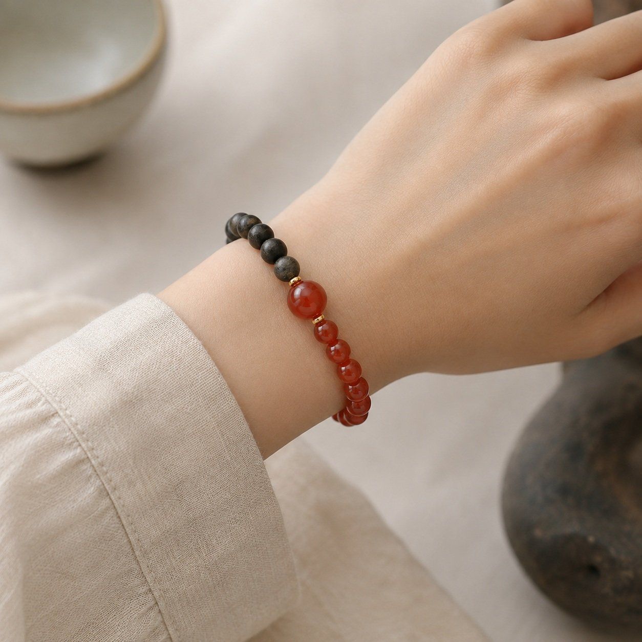 Armbänder & -reifen: Silent Ember – Handgefertigtes Armband – Neu (gemäss Beschreibung) aus Finstersee von Small-Daily-Rituals