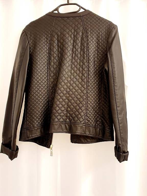 Vestes: Kunstlederjacke Gr. S schwarz – D'occasion à Therwil par cha_m68j 1