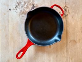 Le Creuset Brat- und Servierpfanne Signature rot 23cm
