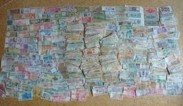 Lot ++ 1500 alte Banknoten aus aller Welt ab ca. 1910