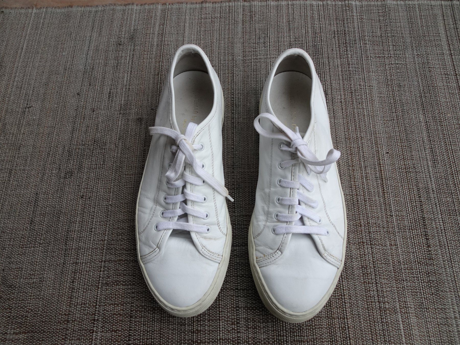 Scarpe da donna: Common Projects Sneaker weiss Gr. 39 - 425191 – Usato da Küssnacht am Rigi venduto da Schuhe-Secondhand 1