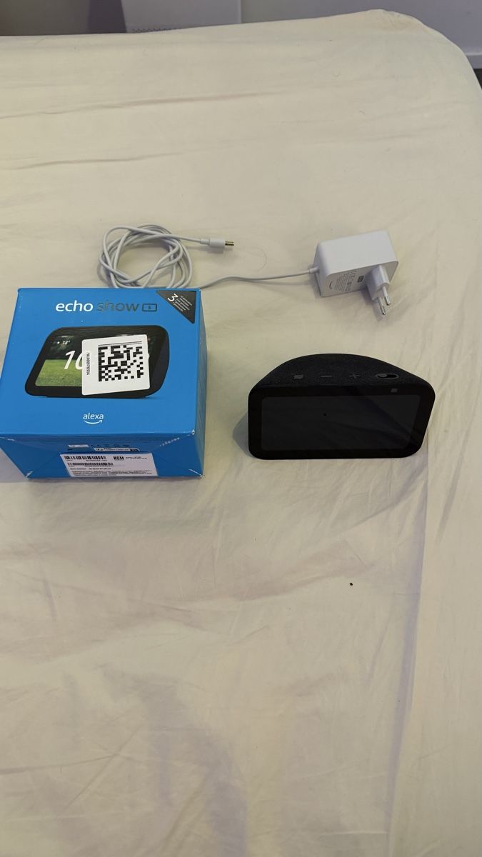 Amazon Lautsprecher: Echo Show 5 – Gebraucht aus Canobbio von nb0003