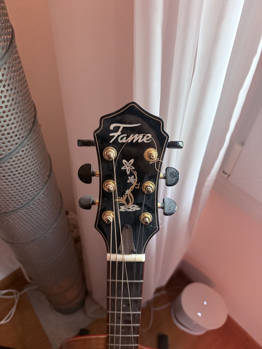 Musikinstrumente: Gitarre FAME KOA STANDART – Gebraucht aus Schindellegi von Schiek 1