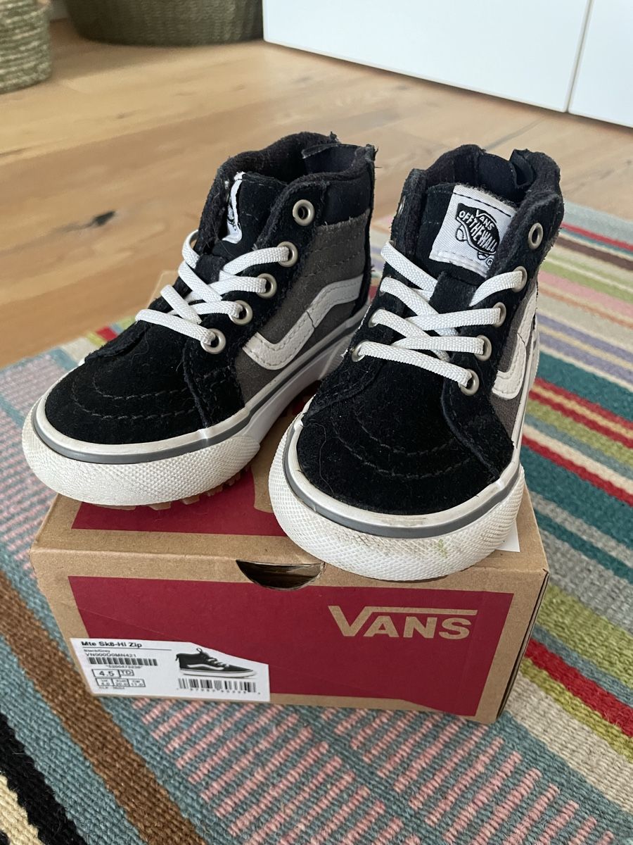 Vans Scarpe per ragazzi: Scarpe Vans – Usato da Stabio venduto da Chri__Sta