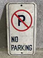 No parking parkieren verboten 