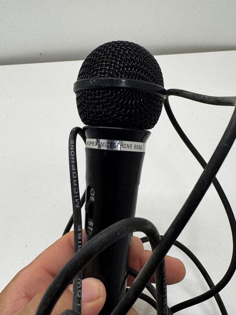 Microfoni: KnopeX Mikrofon 6000 dynamisch mit Kabel und Stecker – Usato da Schlieren venduto da Eldi84 3