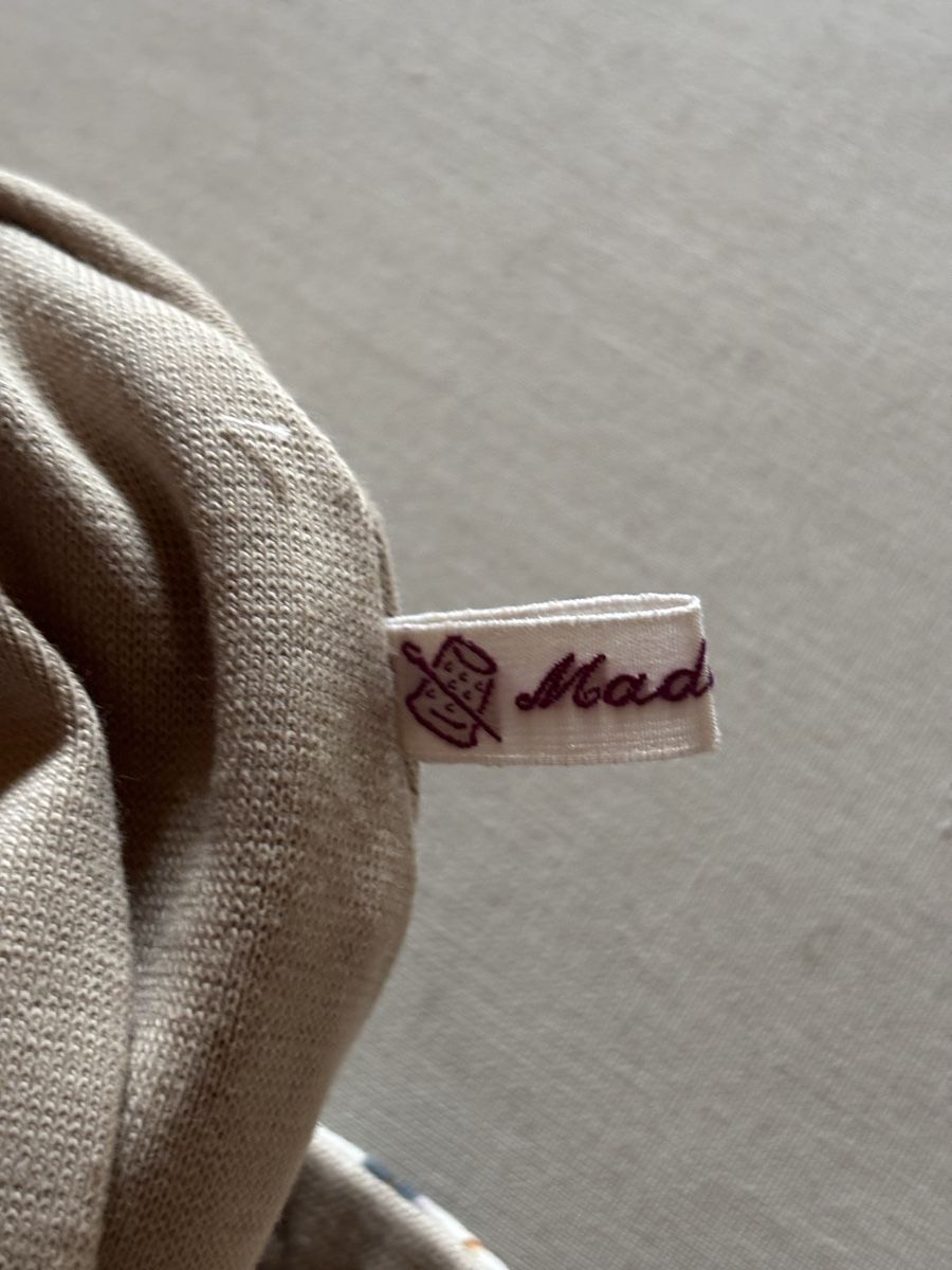 Copricapi, berretti & cappellini: Mütze Handmade mit Tiermuster, NEU! – Nuovo (secondo la descrizione) da gräslikon venduto da Autoking 4