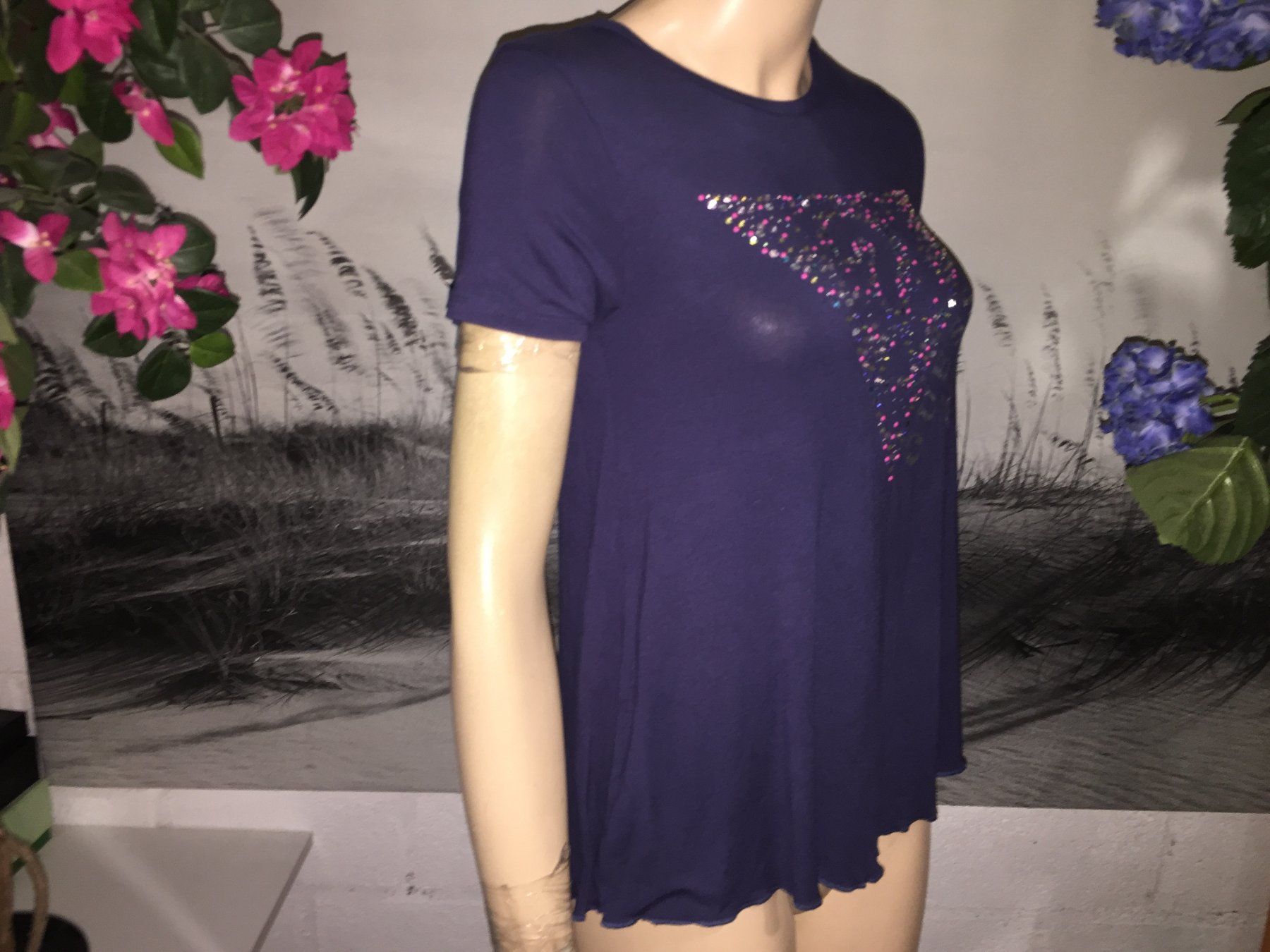 Guess T-shirt: Blouse / Bluse GUESS  Taille / Grosse S-M – Usato da Cossonay-ville venduto da Super-Price-Quality 4