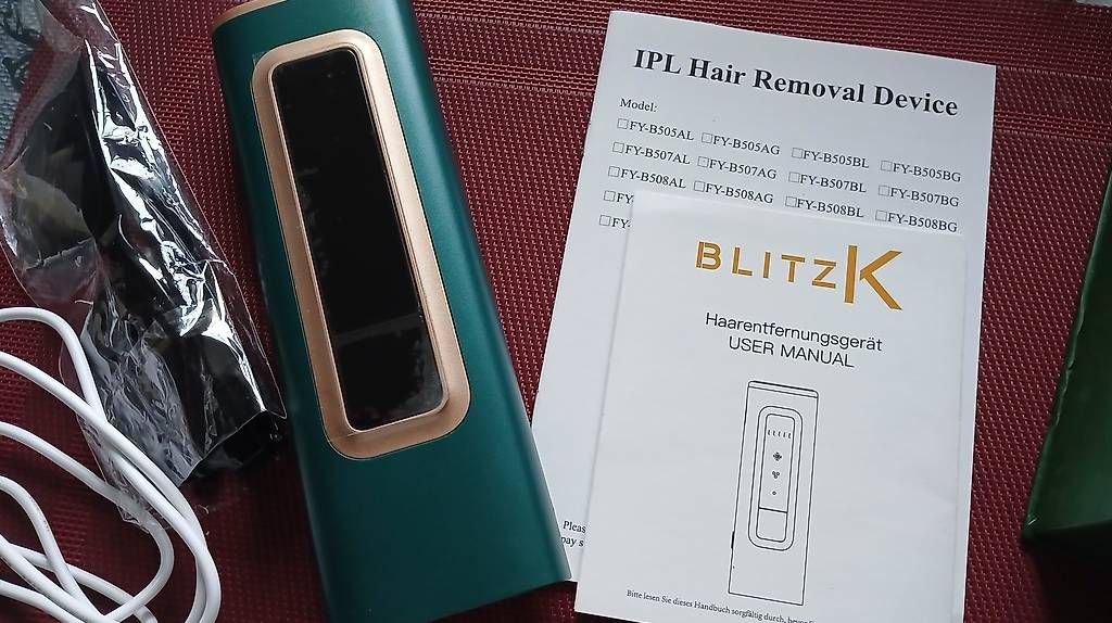 Epiliergeräte: IPL Blitz K Haarentfernungsgerät / NP 140.- – Gebraucht aus Unterkulm von Timmi19