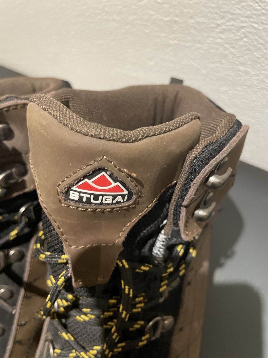 Scarpe da uomo: Stubai Wanderschuhe, Grösse 40 – Usato da Glattfelden venduto da hel_8tb6